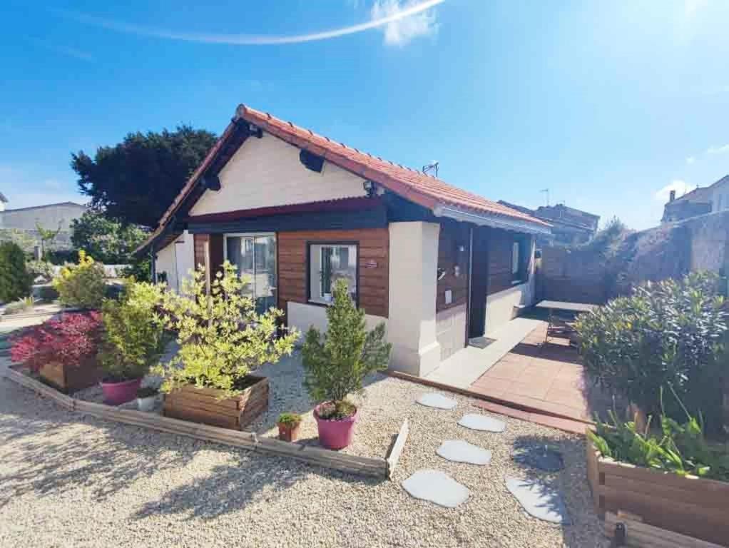 Le Clos Des Passiflores Понс Екстериор снимка